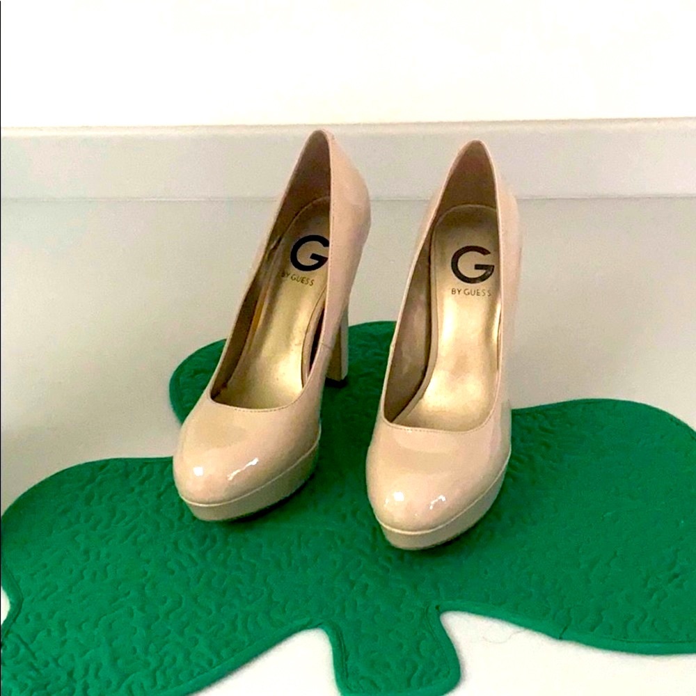 GUESS BRAND NEW platform pumps nude color. Box included. 5” heel. Priced Fairly.